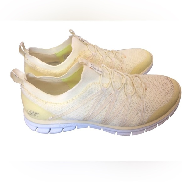 Skechers Shoes Glider Tuneful Womens Slip On Sneaker Sz. 6.5 Memory Foam - Picture 4 of 6